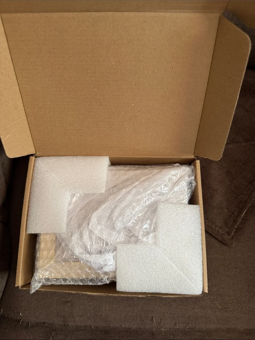 Set of 2 4x6 Gold Photo Frames - Sleek Metal Picture Frames
